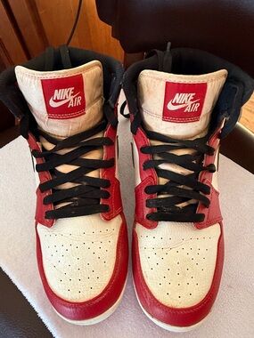 Nike Men’s Jordan 1 Retro MCS High Baseball Cleats